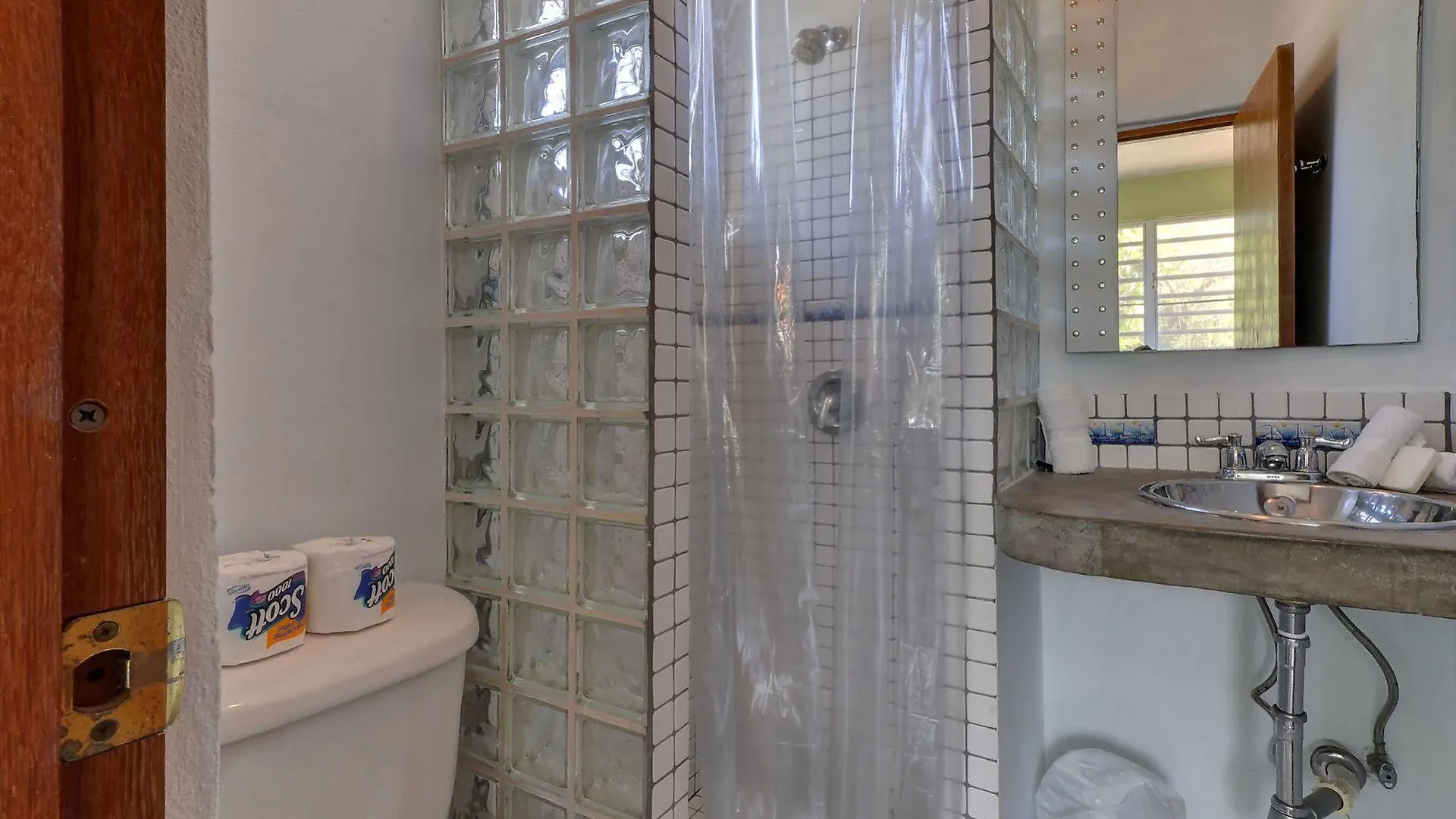 *** Guest house Acacia Guesthouse Esperanza Puerto Rico