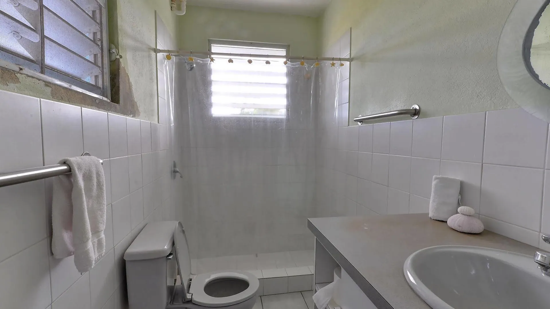 Acacia Guesthouse Esperanza