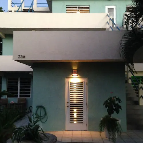 Acacia Guesthouse Esperanza Guest house